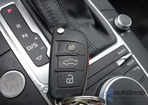 2016 Audi A3 2.0T Premium z USA, uszkodzony, nr VIN WAUB8GFFXG1039024